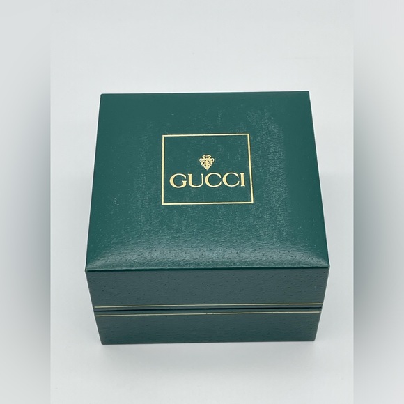 Gucci Bezel Watch - Picture 8 of 9